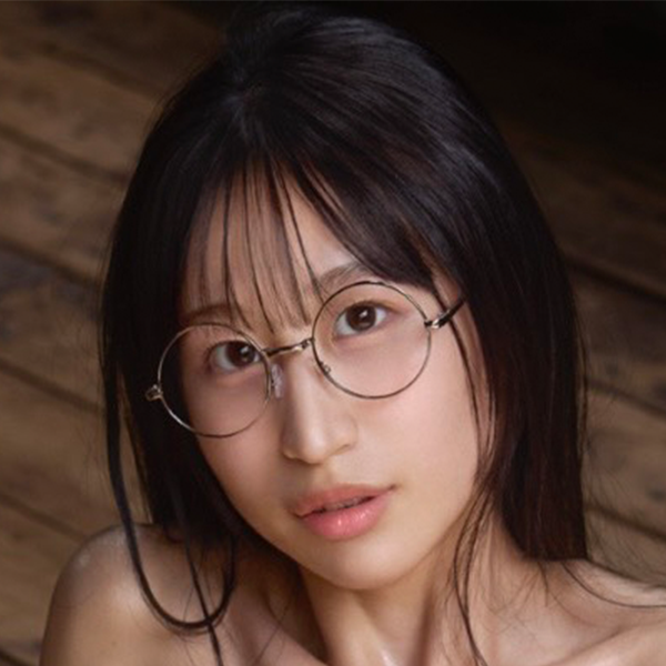 白鳥怜の新着情報はこちら